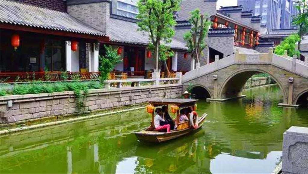 为什么上大学后才认为高中是天堂？游戏画面